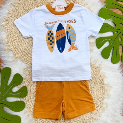 Conj. Camiseta Following the Tides e Bermuda - Mostarda e Branco